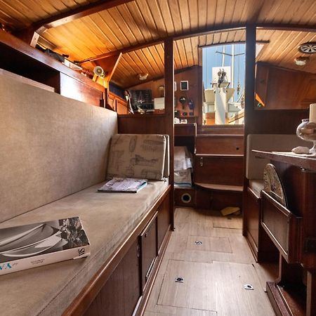Quo Vadis Yacht 호텔 바리 외부 사진