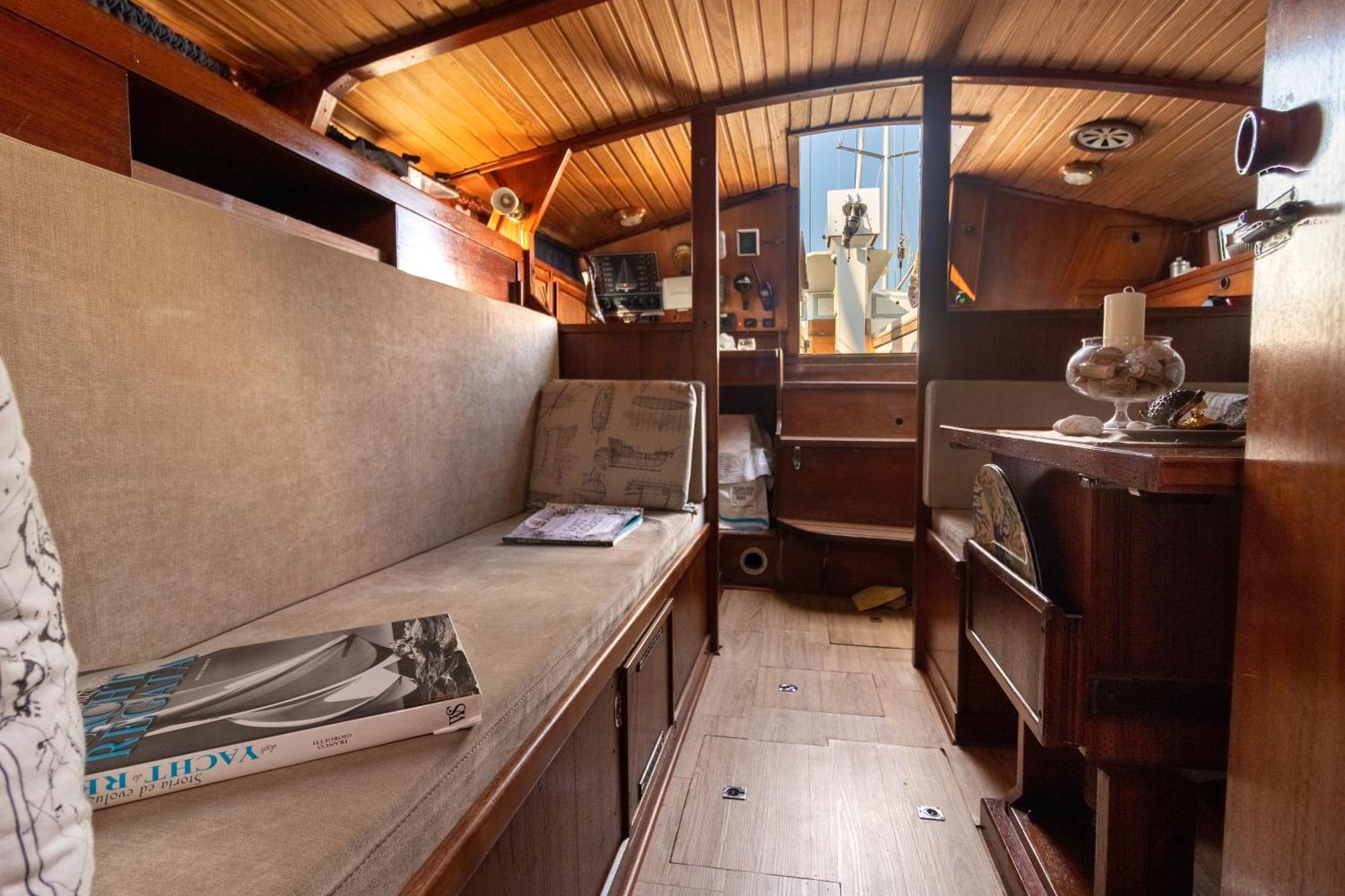 Quo Vadis Yacht 호텔 바리 외부 사진