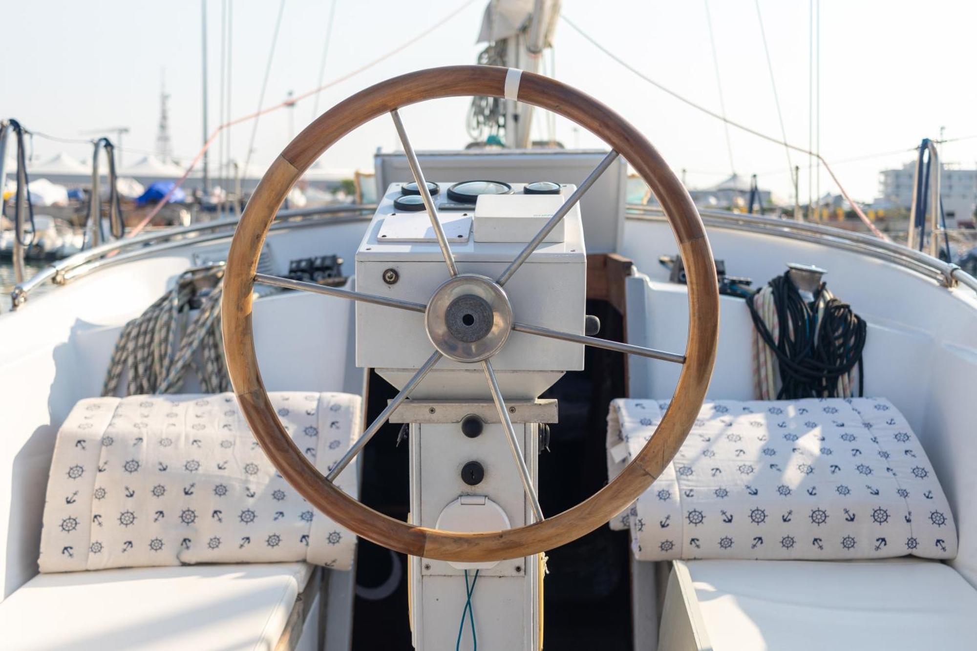 Quo Vadis Yacht 호텔 바리 외부 사진